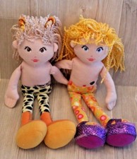 2 poupées flexibles Planet Pluch (style Groovy Girls)