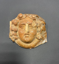 Figure antique visage femme