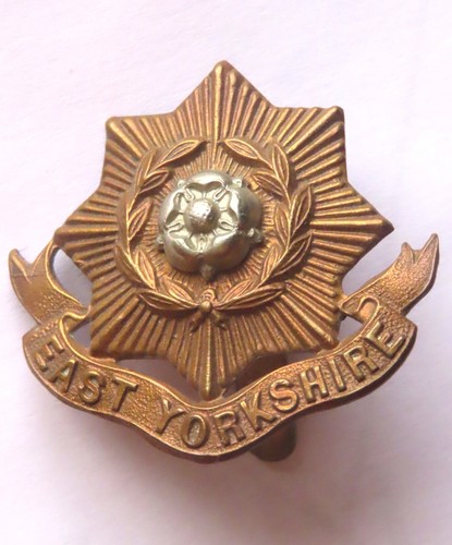 Cap badge east yorkshire - east,