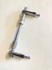 Axe roue arrière Suzuki 125