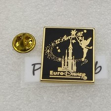 Pin's-DISNEY -CHATEAU FEE