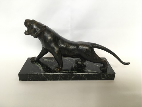 Statue tigre rugissant - tigre,
