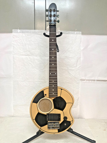 Guitare électrique football - guitare, "football"