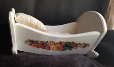 joli lit berceau + literie