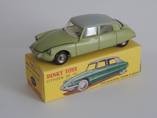 Vrai dinky toys - toys,