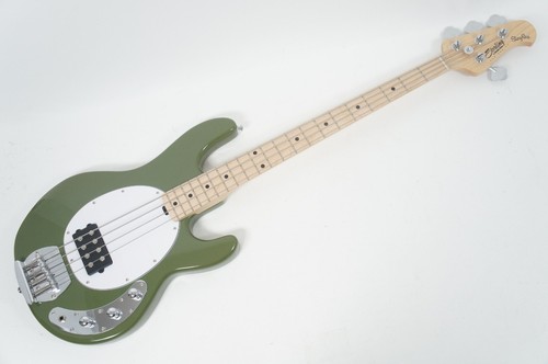 Sterling par musicman b - par,