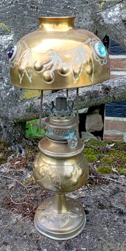 Lampe pétrole parisienne - ,