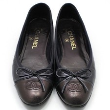 CHANEL Ballerine à ruban