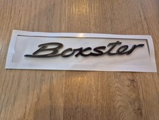 Monogramme coffre noir