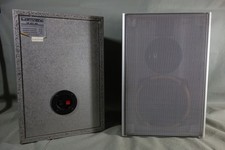 2 enceintes - speakers Hifivox