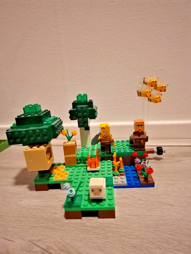 Lego set minecraft 21165 - minecraft,