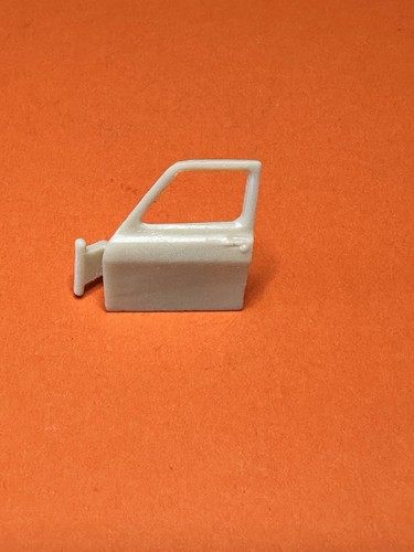 Pièce repro peindre porte - repro., à