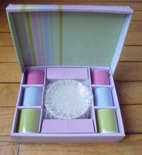 NEUF, SERVICE  6 TASSES À