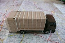 MERCEDES 1217 K Benne à