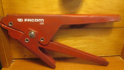 Pince facom pour colliers - pince,