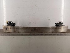 Renfort pare choc avant