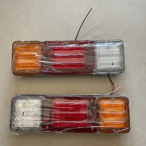 Feu arrière led - led, tracteur