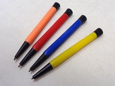 Superbe Lot de 4 crayons -