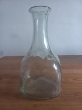 Grande carafe de vin vintage