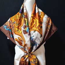 RARE VINTAGE HERMES Soie Scarf