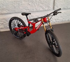 Vélo VTT MINIATURE Échelle 1