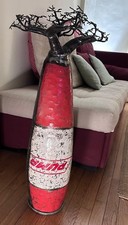 Grand baobab en métal