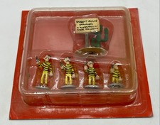 Mini Figurines plomb LES 4