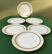 6 assiettes à dessert