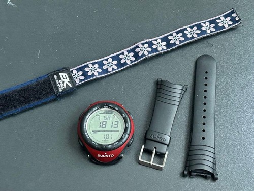 Montre numérique suunto - montre,