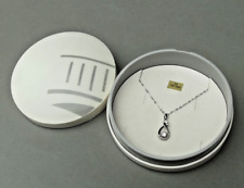 collier et pendentif en or