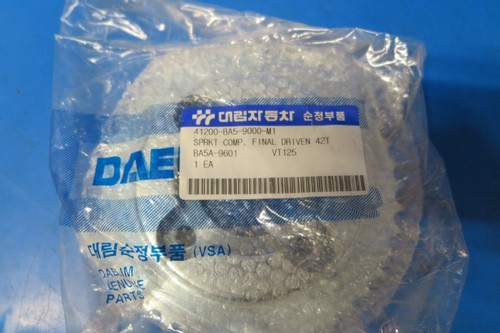 Daelim vt125 rear sprocket - rear,