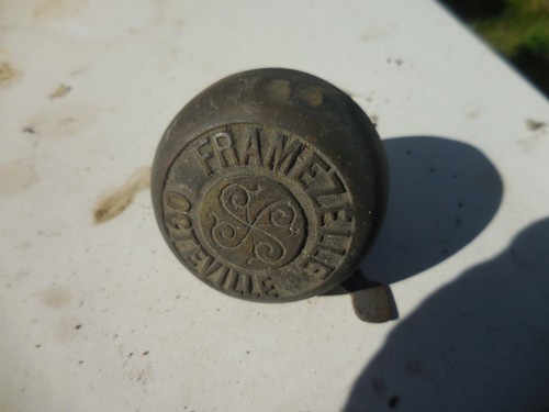 Ancienne sonnette vélo - de,