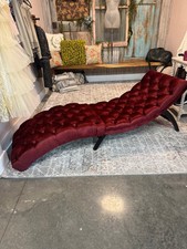 Classic Chaise Lounge for Living Room