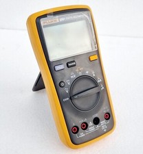 Fluke 15b + Multimètre Numérique 600 V Cat III Sécurité Cote 1000 Unité Only #3