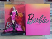 Barbie design by style HRM31 doll barbie signature Mattel création