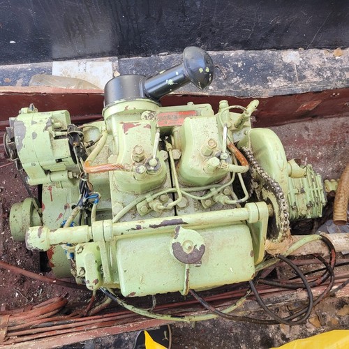 Moteur diesel marin bord - moteur, in-bord