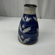 VTG Studio Art Pottery Bud Vase Cobalt Blue Grey Speckles Leaves