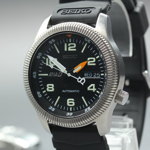 Montre automatique noire pour