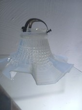 Tulipe ancienne en verre opalescent