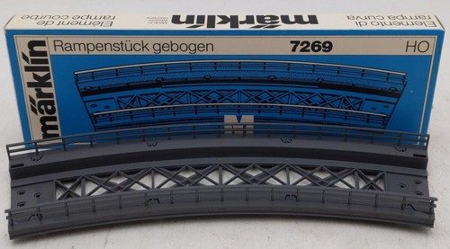 Marklin 7269 curved - ho, 9-1/2"