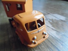 camion grue miniature C I J