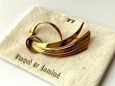 BROCHE VINTAGE Plaqué OR laminé magnifique forme NEUF 4,5cm