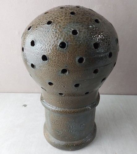 Ancien chapeau cheminée - chapeau, /