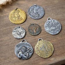 Lot médailles vintage Club