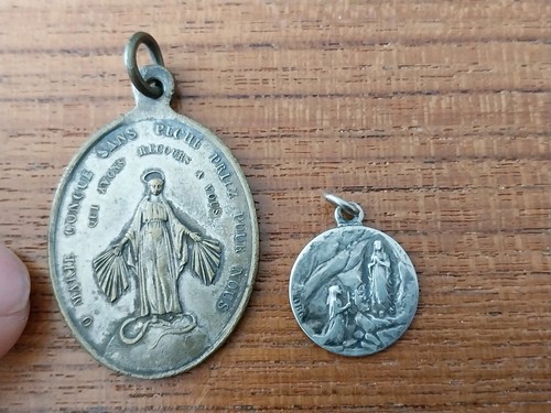 Medailles religieuses vierge - medailles,