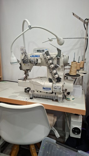 Recouvreuse industrielle juki - industrielle,