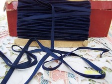 Ancien ruban/galon en velours