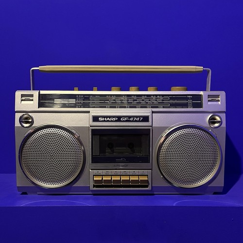 Sharp gf4747 vintage boombox - vintage,