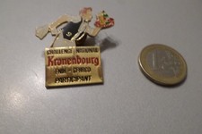 pin s pin badge Challenge National Kronenbourg racing boys coffee beer