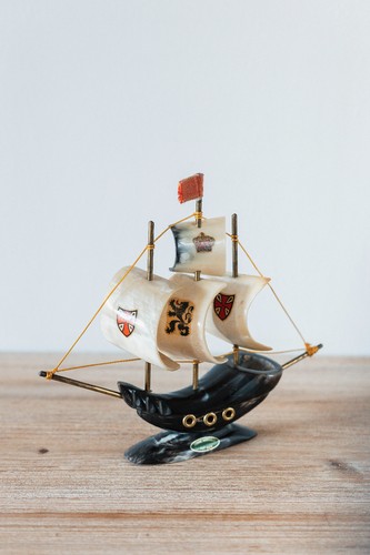 Maquette bateau voilier - de,